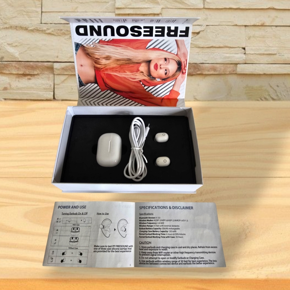 New 🤍 Press Play FREESOUND White True Wireless Earbuds with Charging Case - Picture 7 of 16